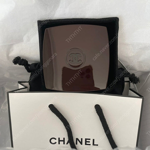 샤넬 코드컬러미러(루쥬느와르)