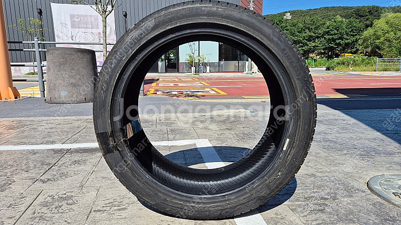 285 40 22 / 325 35 22 피렐리 스콜피온...--0