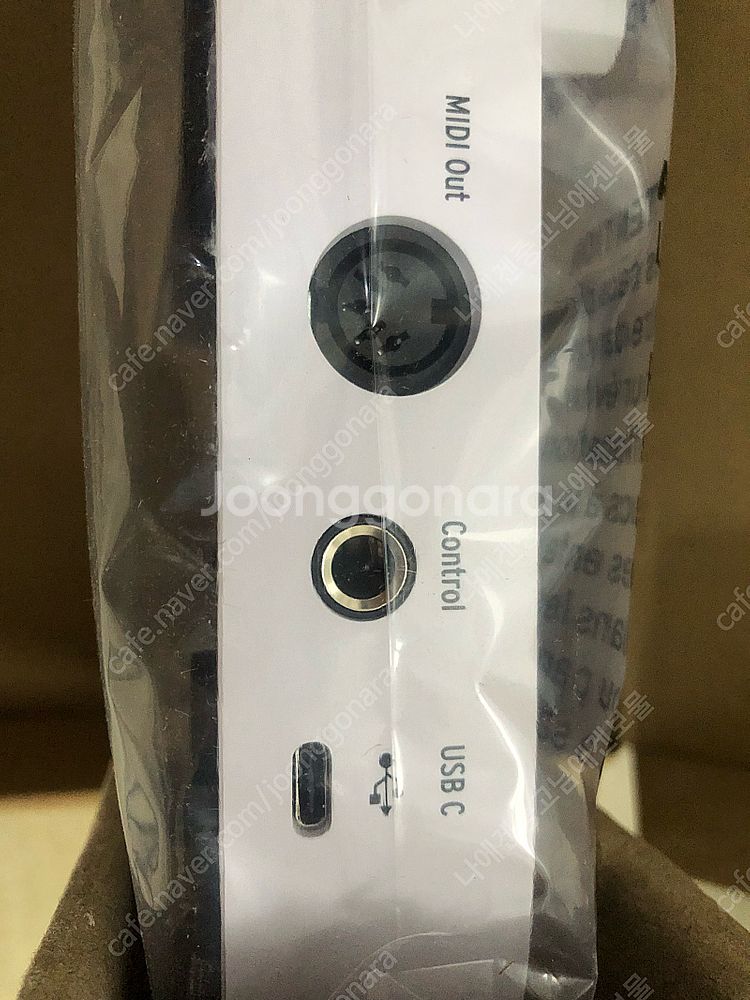 Arturia MiniLab 3 미디 컨트롤러 미개봉--3