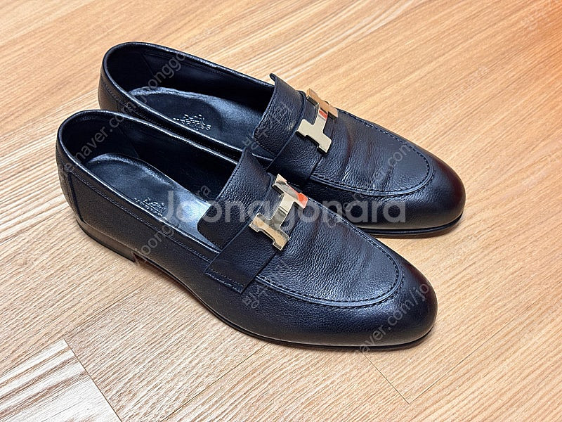 에르메스 파리 금장 40.5 3회 착용 50만원--0