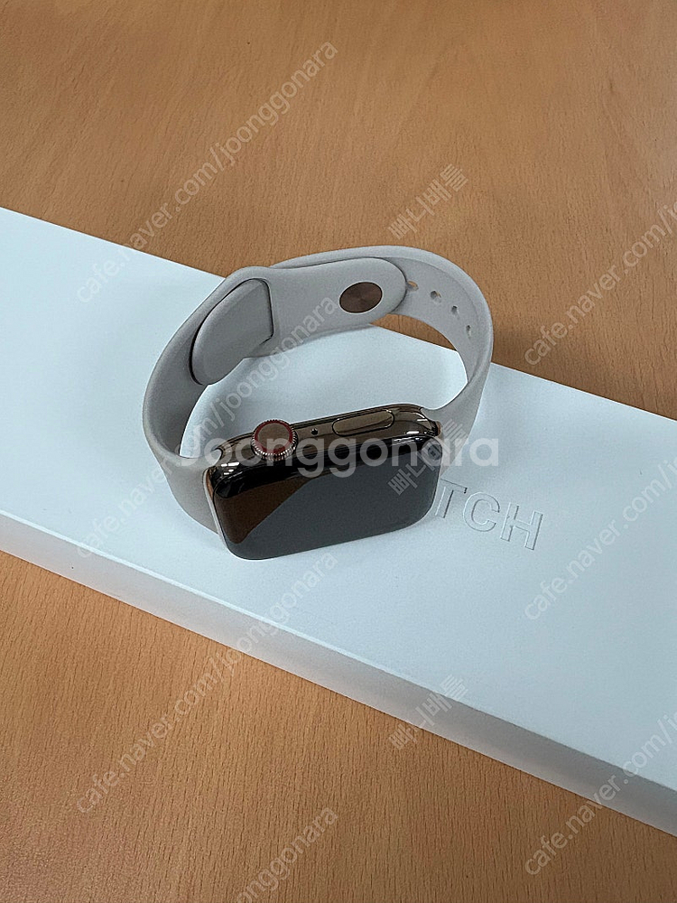 애플워치 4세대 골드스테인레스 스틸 LTE--0