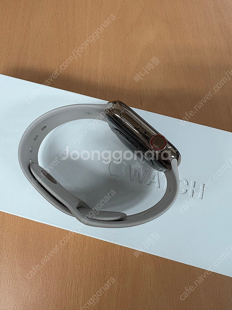 애플워치 4세대 골드스테인레스 스틸 LTE--3