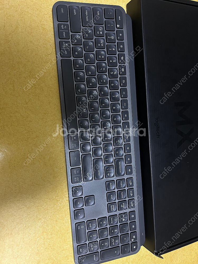 로지텍 키보드 mx keys--4