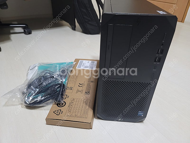 HP Z2 G9 i7-14700 16GB 512GB S...--0