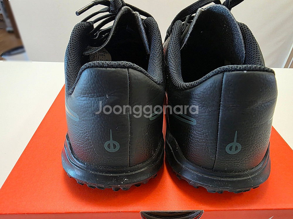 나이키 티엠포 레전드 클럽 풋살화 (240) 3만9천원--2