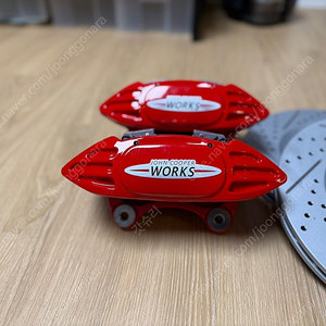 미니쿠퍼 1세대 2세대 4P 브레이크 팝니다.