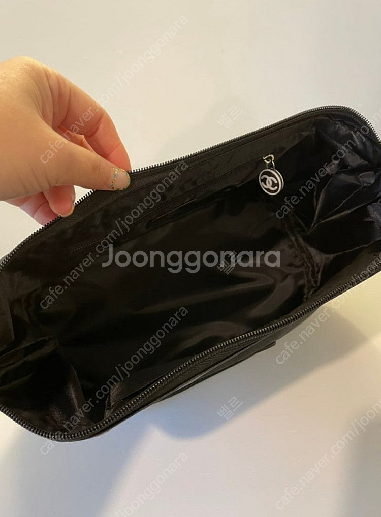 미사용 샤넬 파우치--2