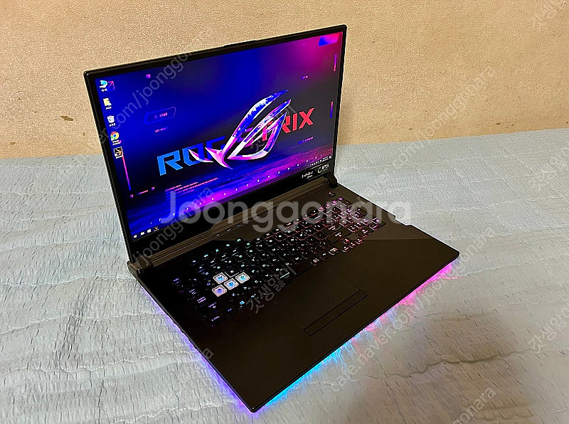 아수스 ROG 2070, i7-9750H 게이밍노트북--2