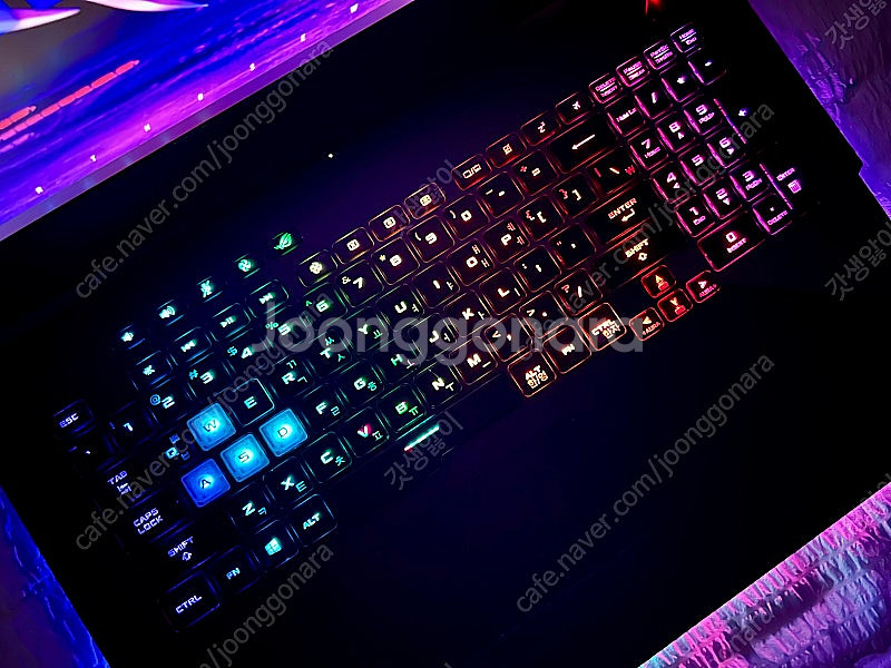 아수스 ROG 2070, i7-9750H 게이밍노트북--5