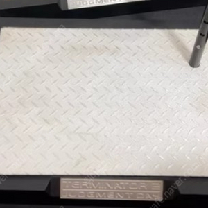 엔터베이 EB 1/4 터미네이터 T-1000 T1000 베이스만 구매합니다.