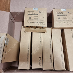 그랜져hg 3.0 6기통 점화플러그,코일 세트 3만km 중고 한대분2만원 판매합니다.