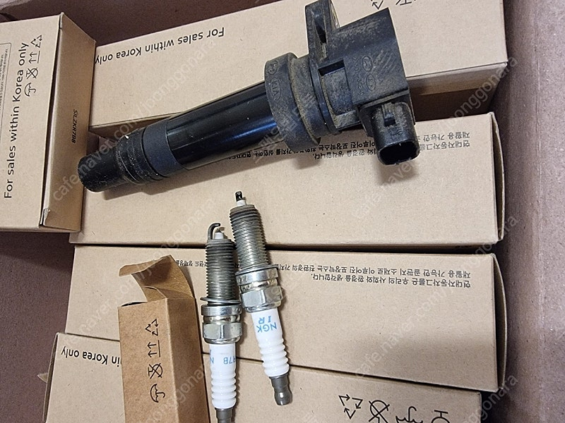 그랜져hg 3.0 6기통 점화플러그,코일 세트 3만km 중고 한대분2만원 판매합니다.--4