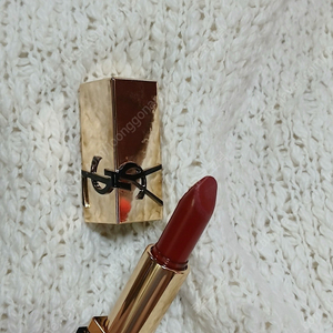 나스 바비브라운 프라다 구ㅉㅣ MAC 에르보리앙 벤튼 로라메르시에 샤넬 디올등 다수판매합니다