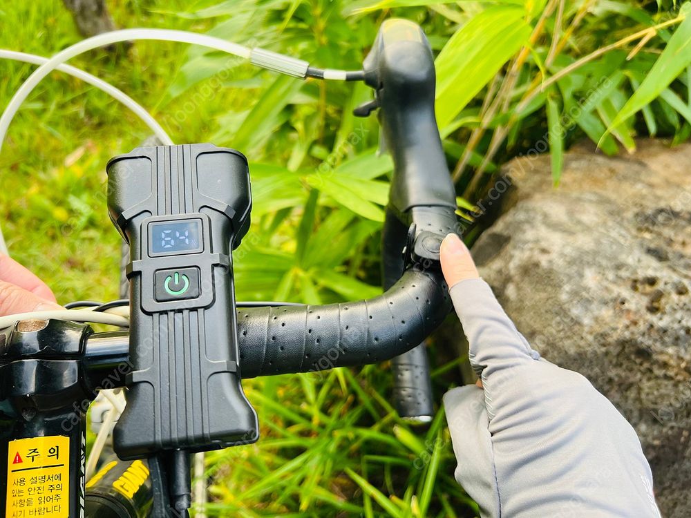 C타입 12구 자전거라이트(잔량확인가능)--4
