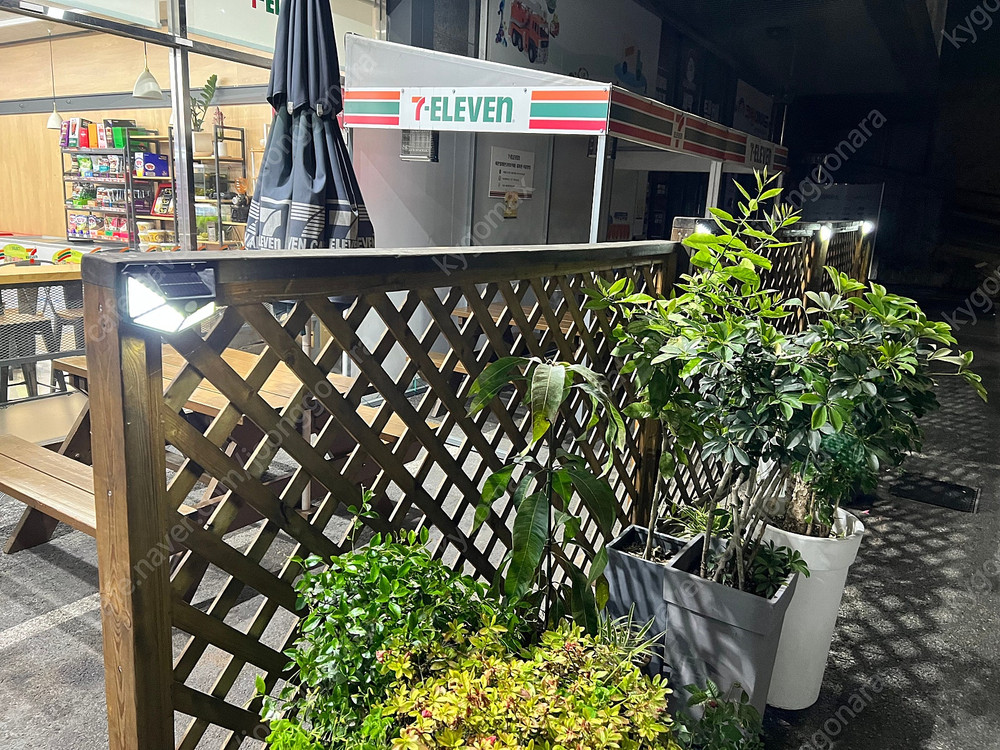 100구 LED 태양광 무선 센서등 모션감지 옥외등--2