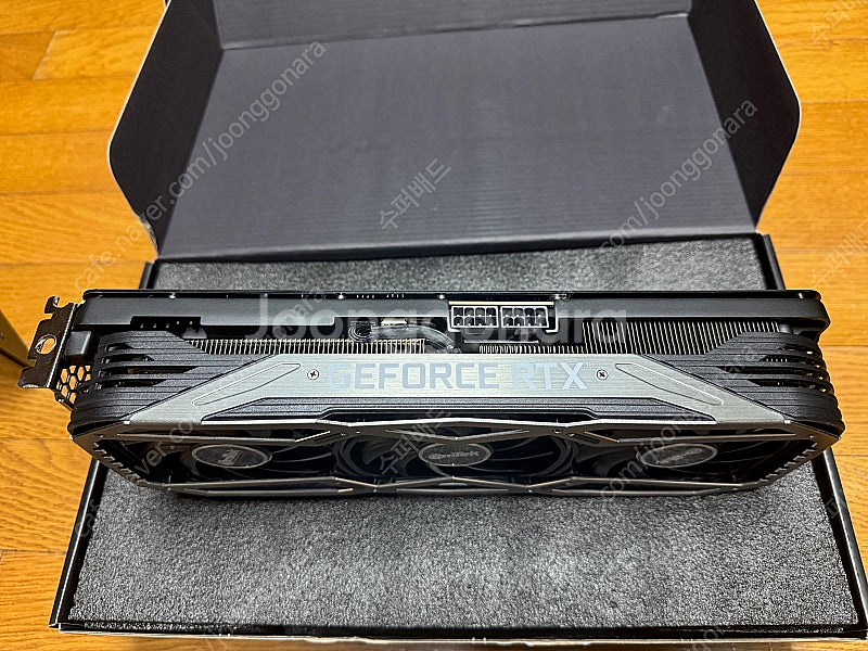 이엠텍 GeForce RTX 3070 BLACK EDITION--4