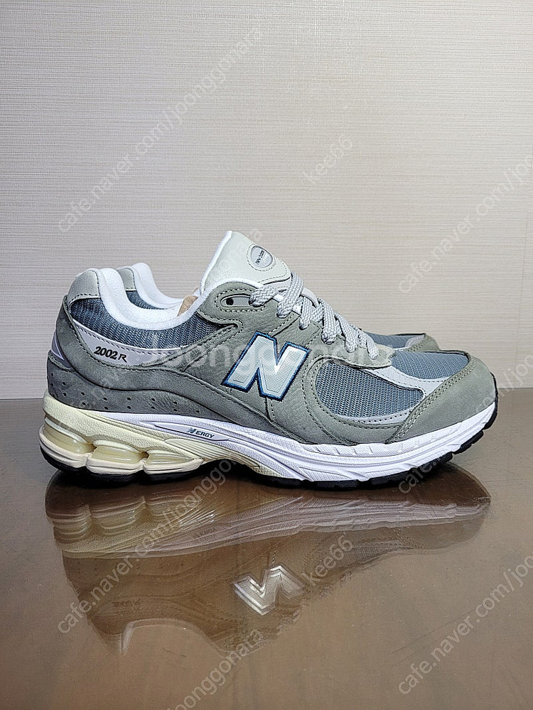 (새상품) 뉴발란스 NB 2002 클래식 운동화 그레이...--0
