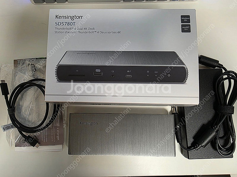 켄싱턴 SD5780T 썬더볼트4 독--0