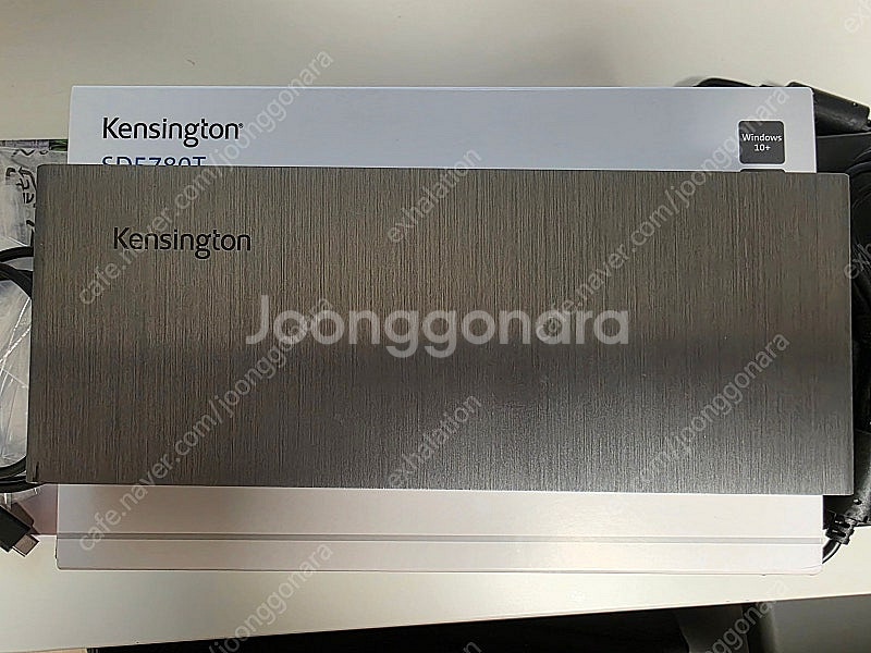켄싱턴 SD5780T 썬더볼트4 독--2