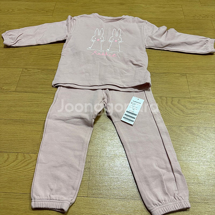 래핑차일드 토끼 상하복110 (새상품) 택포--0