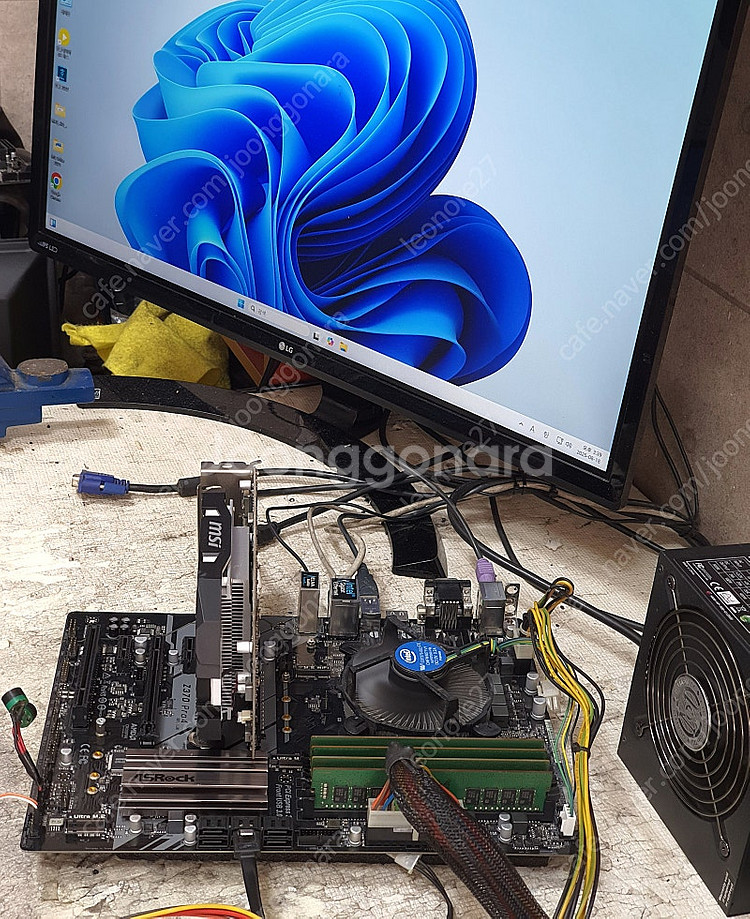 Z370메인보드 ... Asrock Z370 Pro4--1