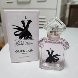 겔랑 라 쁘띠 로브 느와르 오 드 뚜왈렛 향수