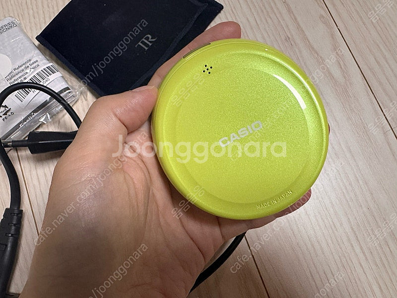 카시오 tr-m11 그린 상태 민트급 판매합니다--2