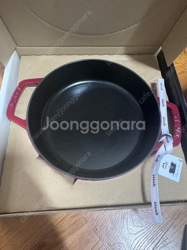스타우브 원형 디쉬팬.프라이팬20 새제품--0