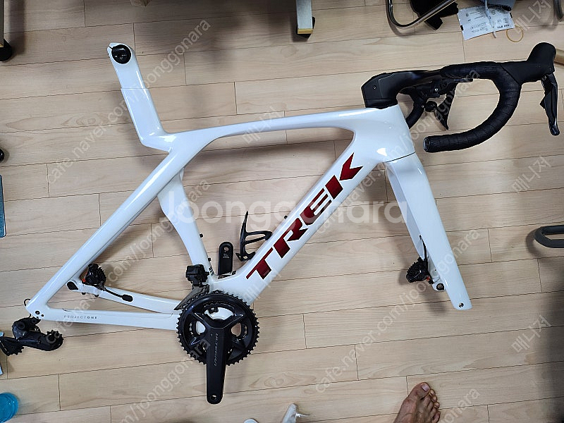 트렉 마돈 7세대 화이트 프로젝트원 반차--1