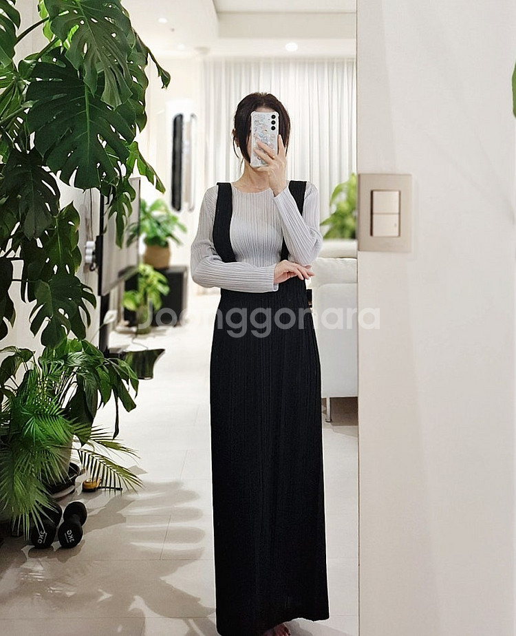플리츠플리즈 시커보텀 멜빵원피스5 블랙 이세이미야케--5