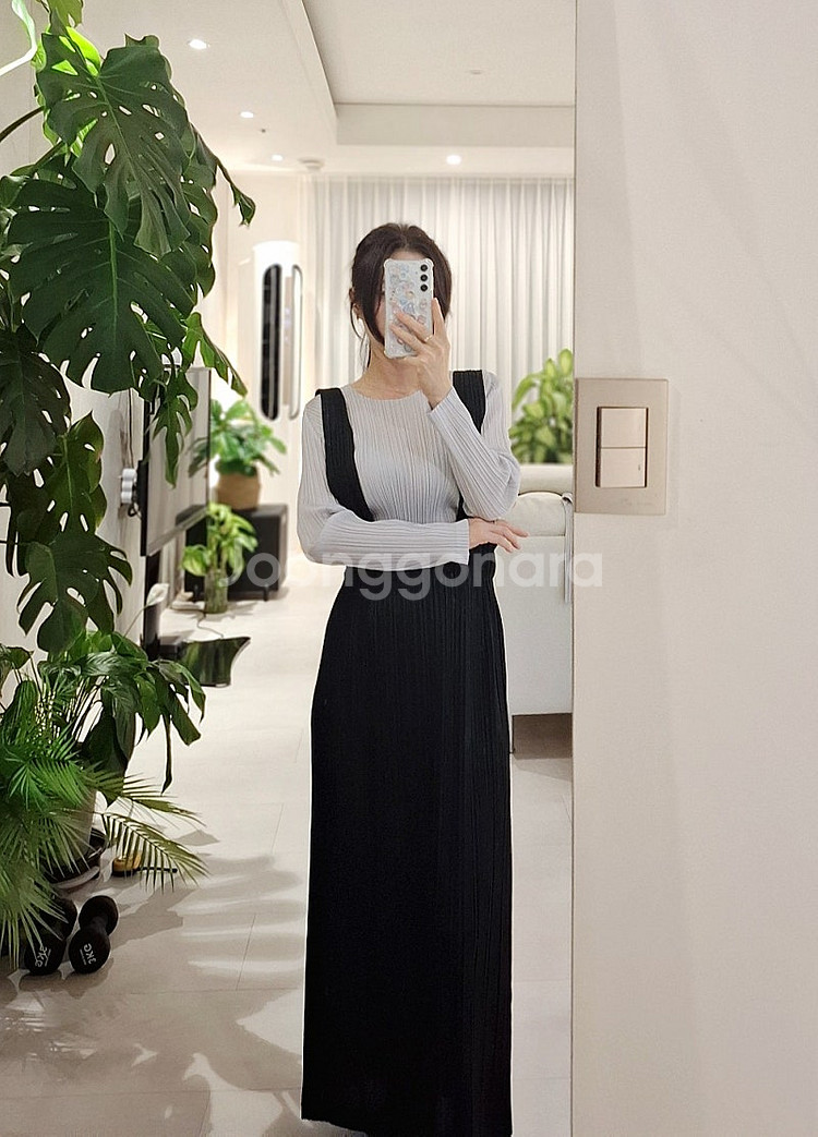 플리츠플리즈 시커보텀 멜빵원피스5 블랙 이세이미야케--6