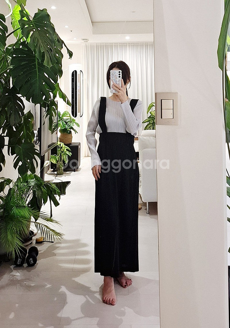 플리츠플리즈 시커보텀 멜빵원피스5 블랙 이세이미야케--8