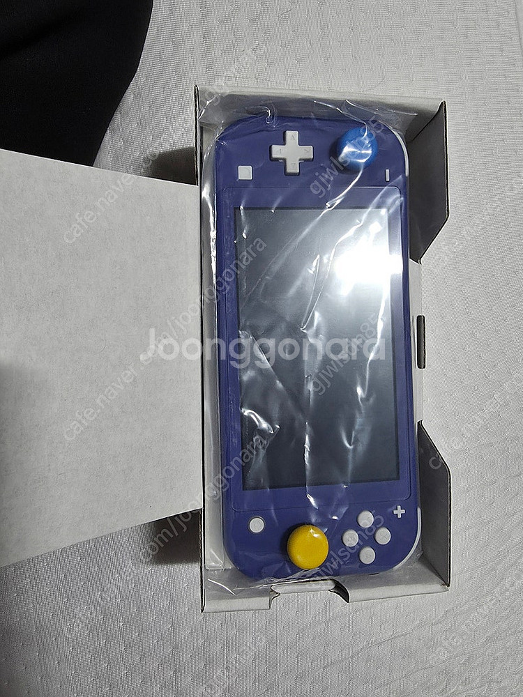 닌텐도스위치 라이트 블루색상 본체단품+파우치 깨끗한중고...--1