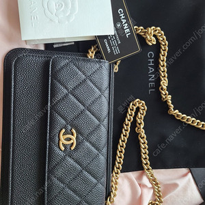 샤넬 금장 체인숄더 크로스백