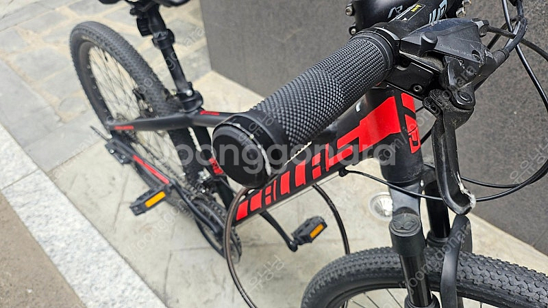 칼라스 24인치 자전거 판매합니다.--9