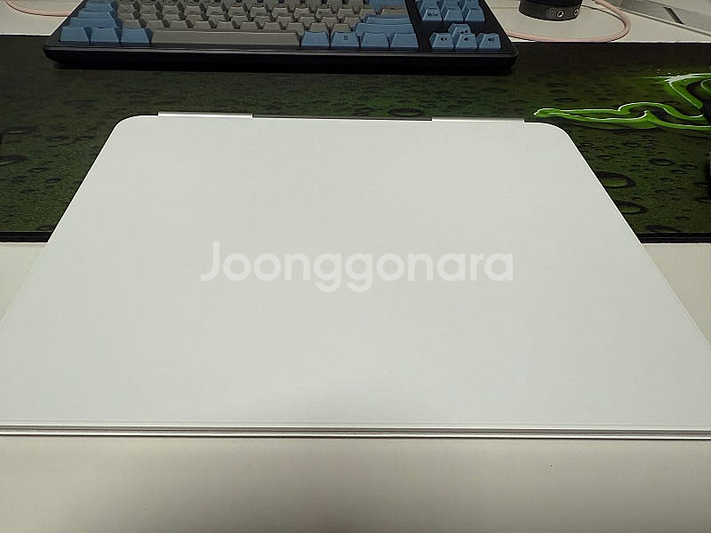 아이패드 프로 13인치 m4 wifi 256 매직키보드--4