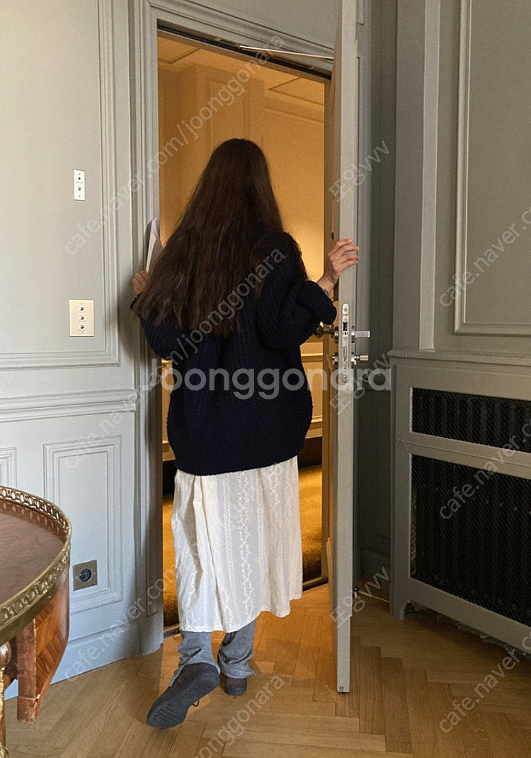 메이비베이비 자수 롱 원피스--4