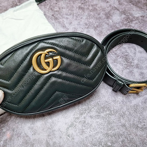 구찌 마몬트 벨트백