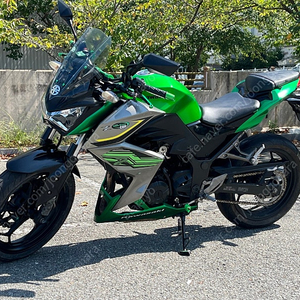 가와사키 z250