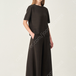 25 더캐시미어 니트탑+밴딩 크롭 니트팬츠