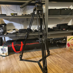 캠기어 V10P 100볼 영상 삼각대 판매