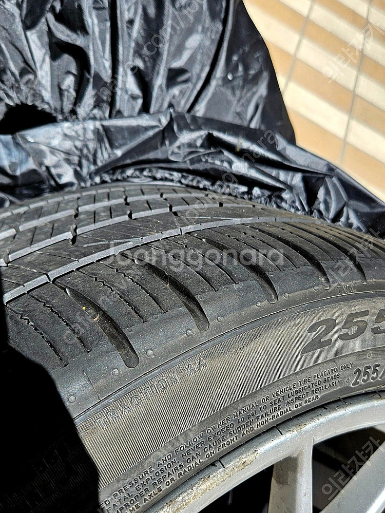 m359 st 18인치 및 피렐리 타이어 조합 판매합니다.--8