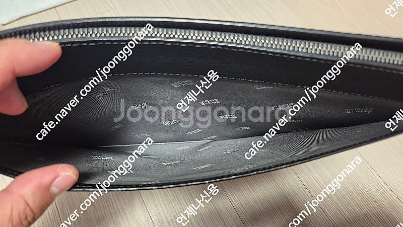 몽블랑클러치 라지(가장큰사이즈) 풀박스 저렴하게 판매할...--6