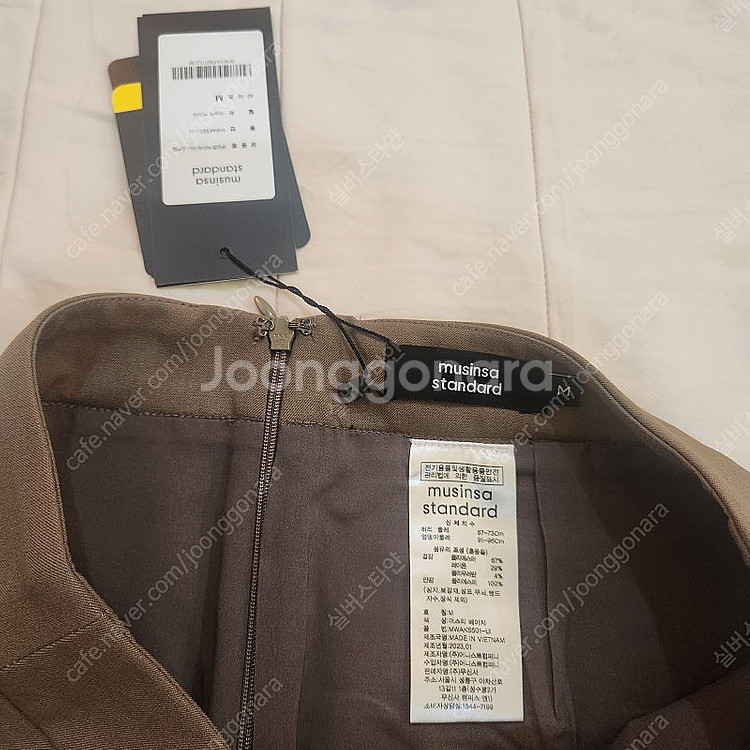 무신사 스탠다드 미니스커트 M 블랙/ M 더스티베이지--2