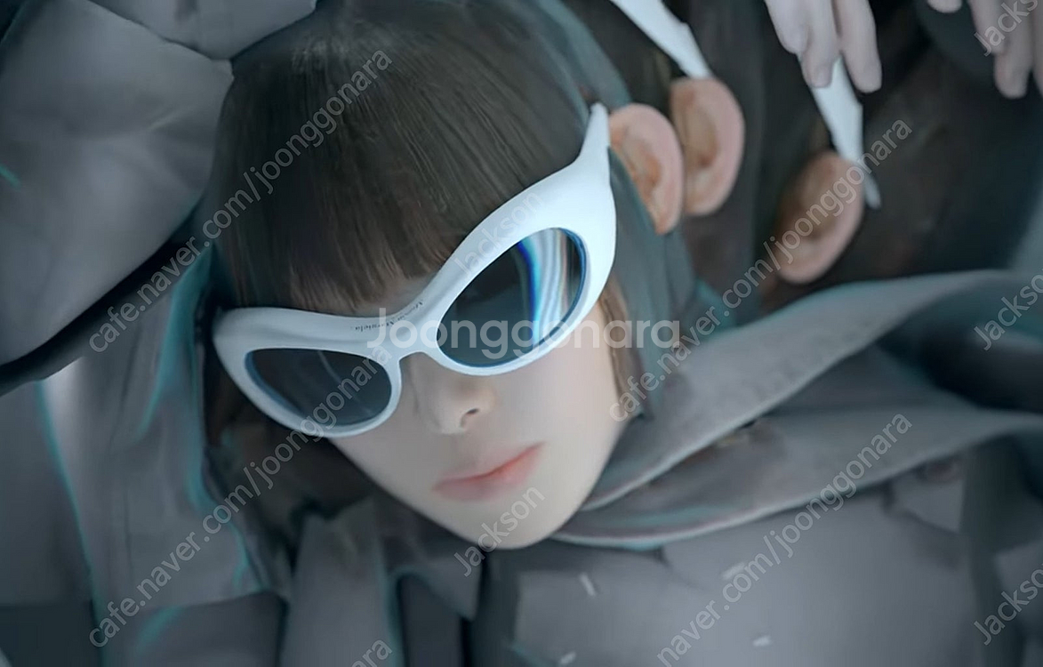 젠틀몬스터 x 마르지엘라 콜라보 선글라스 판매--8