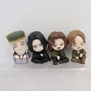해리포터 피규어/굿즈 판매합니다.