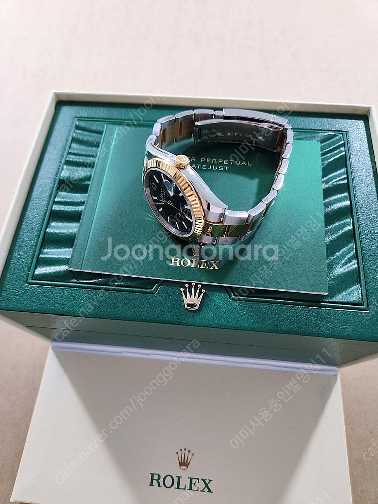 126333 데이트저스트 검판 바 41미리 팔아요 롤렉스--1