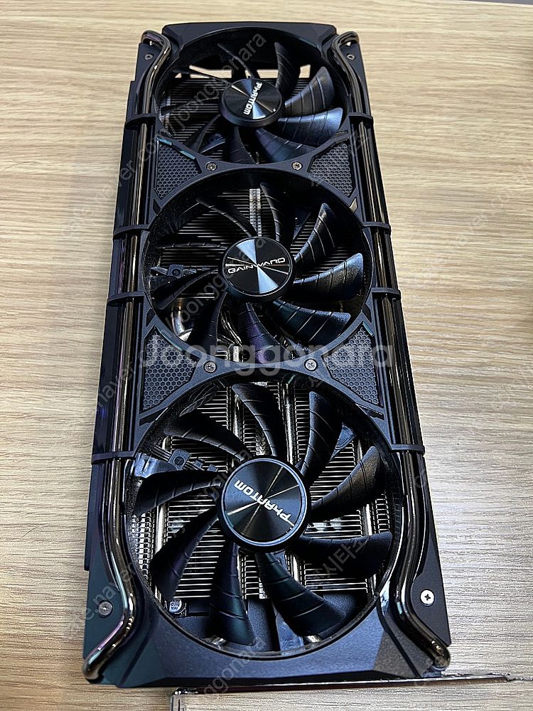 Gainward RTX 3070 Ti 팬텀 팔아요--4