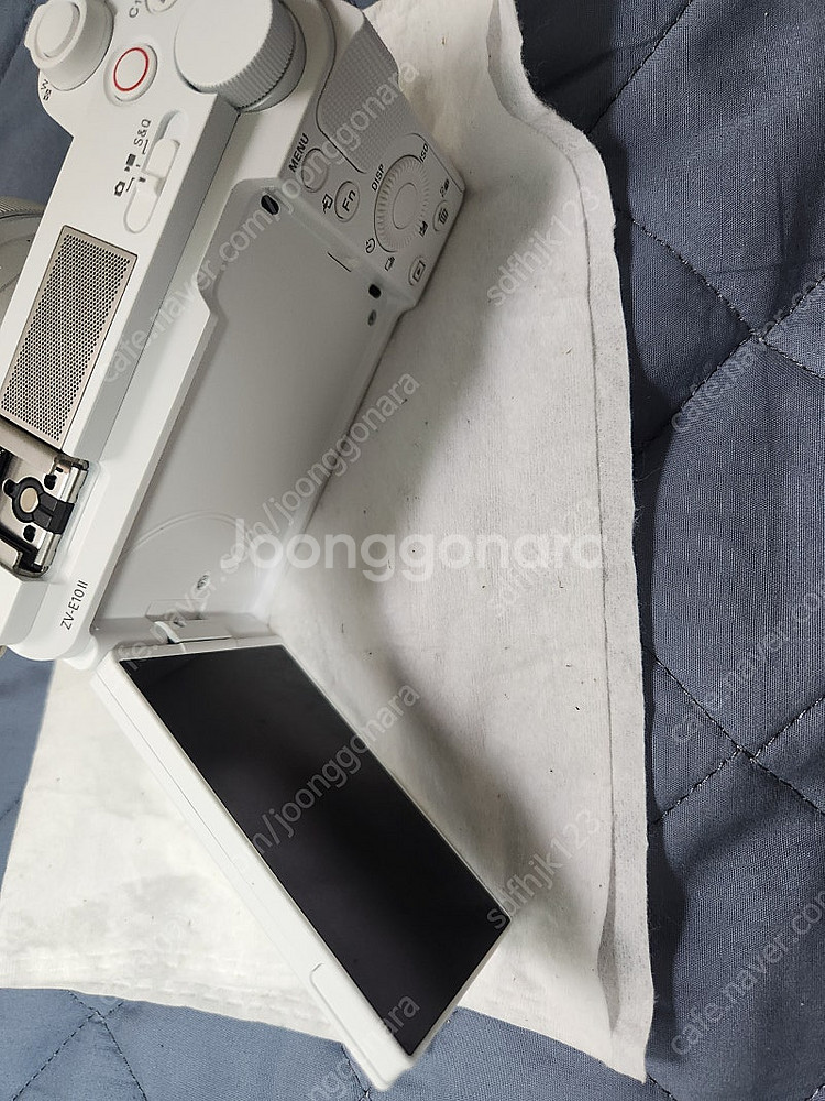 소니 zv-e10m2(16-50)kit 화이트 판매합니...--3