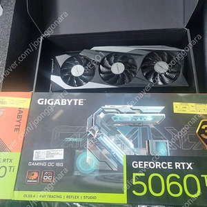 기가바이트 3080 10G or 5060ti 16G 그래픽카드 대전에서 두개 중 하나 팝니다.